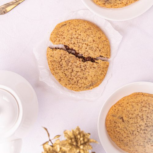 Nutella Stuffed Cookies